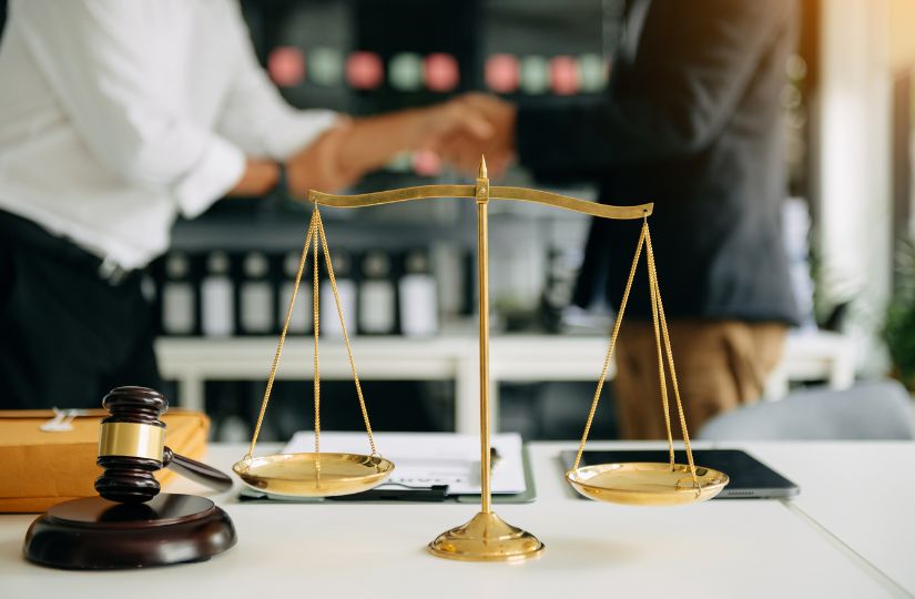 Contract review best practices - Business law and contract analysis